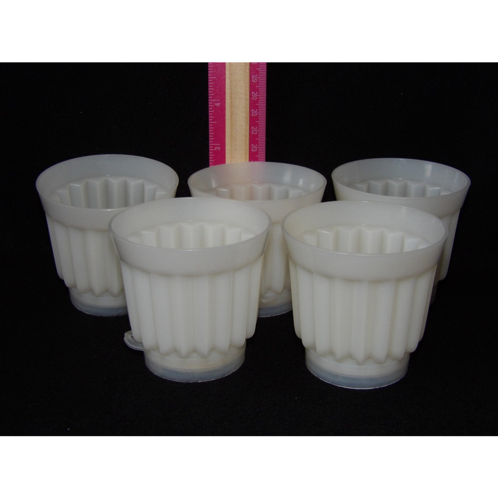 Set of 5 Single Serve Vintage Tupperware Jell-o Mold - Picture 2 of 4